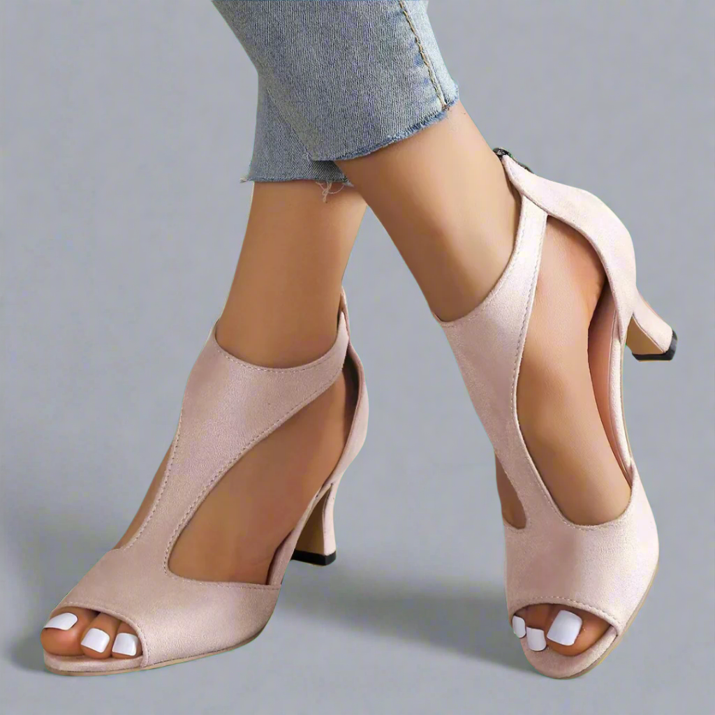 Oline | Utskuren Peep Toe Klackar
