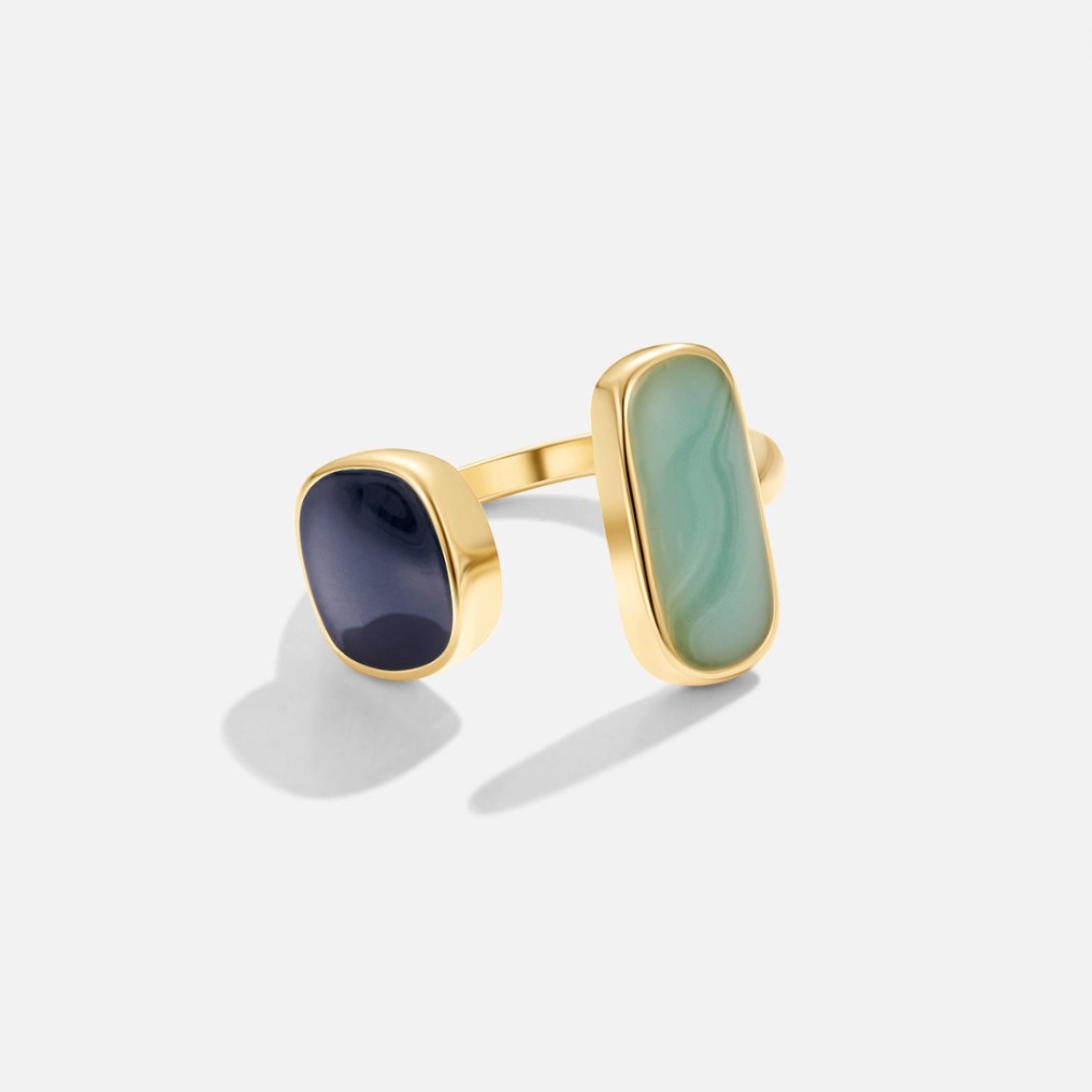 RENHET | ELEGANT INSLAGET RING